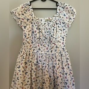 Hearts and Found plus size puff sleeve midi butterfly dress 🦋